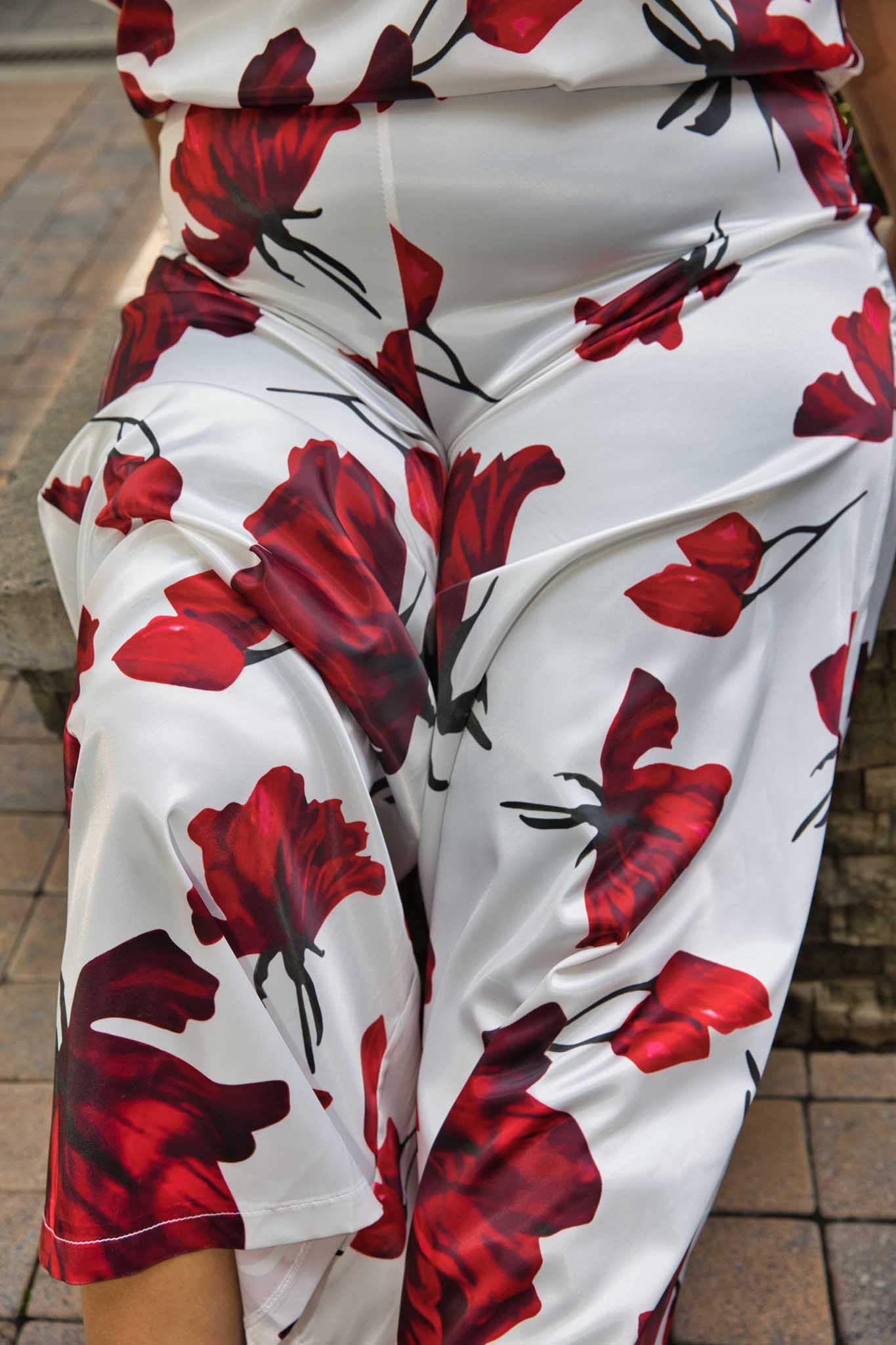 Scarlet Bloom Set